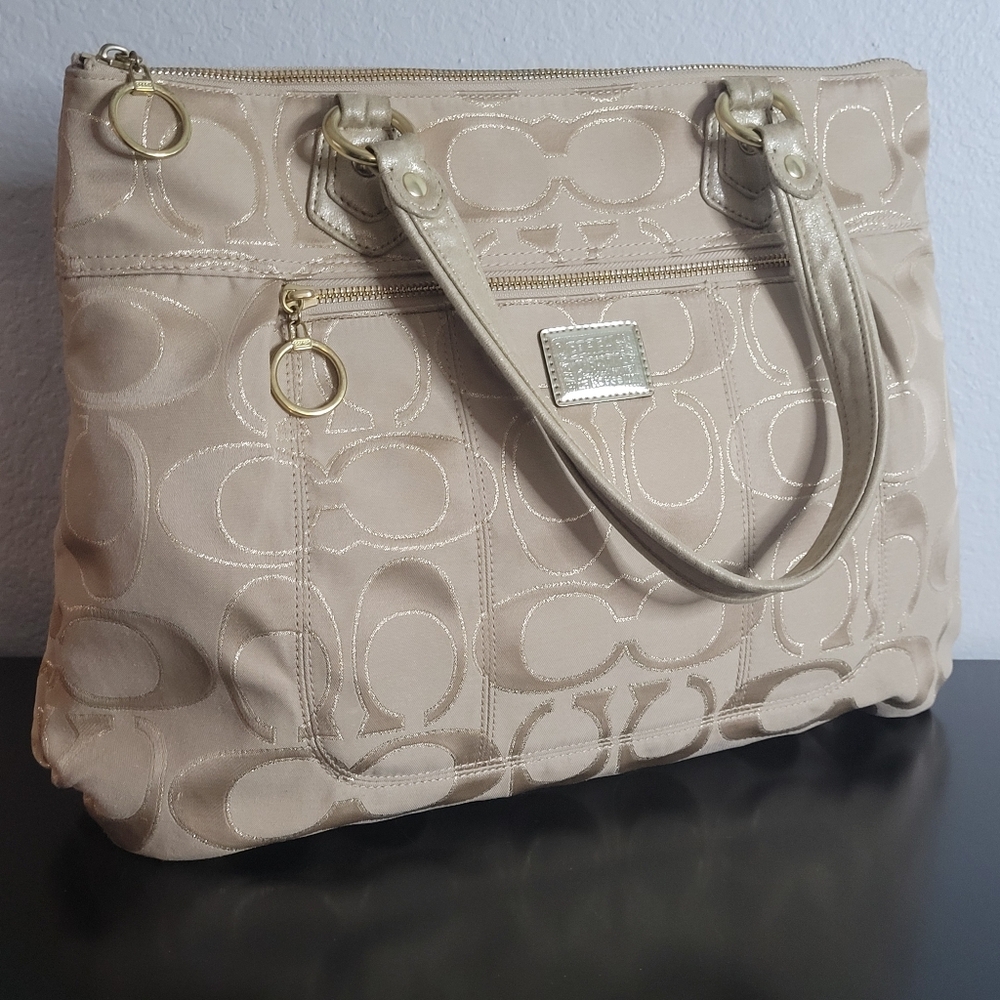 Coach Poppy Lurex Glam Signature Shoulder bag/Tote - Picture 4 of 16